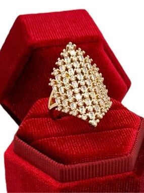 NEW Cocktail Ring 18K Plated Swarovski Crystals Geometric Adjustable